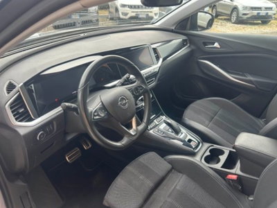 Opel Grandland 1.5 diesel Ecotec aut. Business Elegance (8)