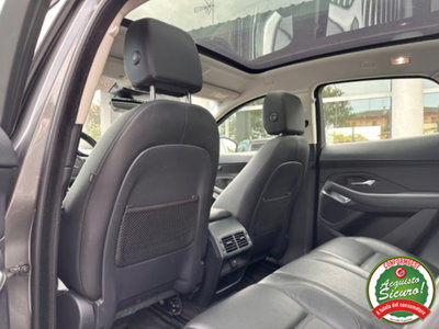 Jaguar E-Pace 2.0D 150 CV (12)