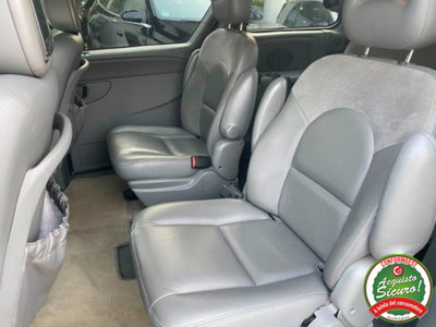 Chrysler Voyager 2.5 CRD cat LX Leather (14)