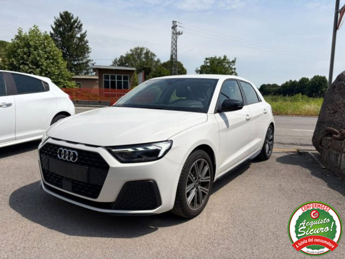 Audi A1 citycarver 25 TFSI Admired