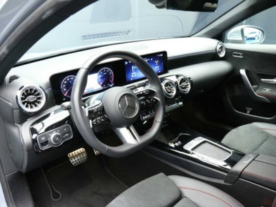 Mercedes-Benz Classe A 180 AMG Line Extra auto (13)