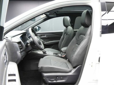 Nissan Qashqai 1.3 mhev Tekna 4wd 158cv xtronic (3)