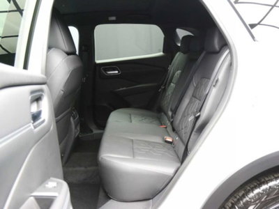 Nissan Qashqai 1.3 mhev Tekna 4wd 158cv xtronic (5)