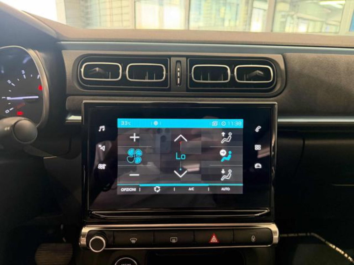 Citroen C3 PureTech 110 S&S EAT6 Elle (8)