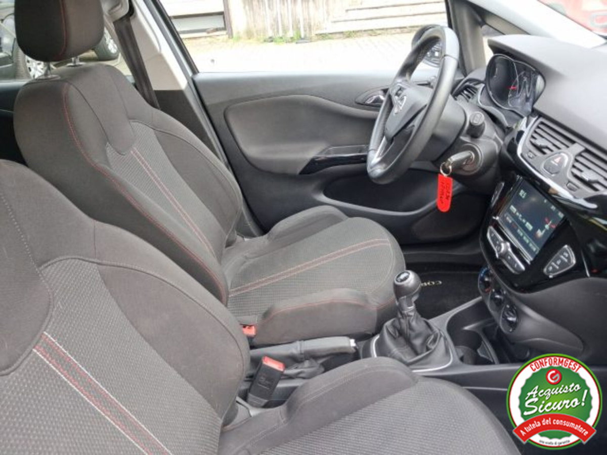 Opel Corsa 1.4 90CV GPL Tech 5 porte b-Color (11)
