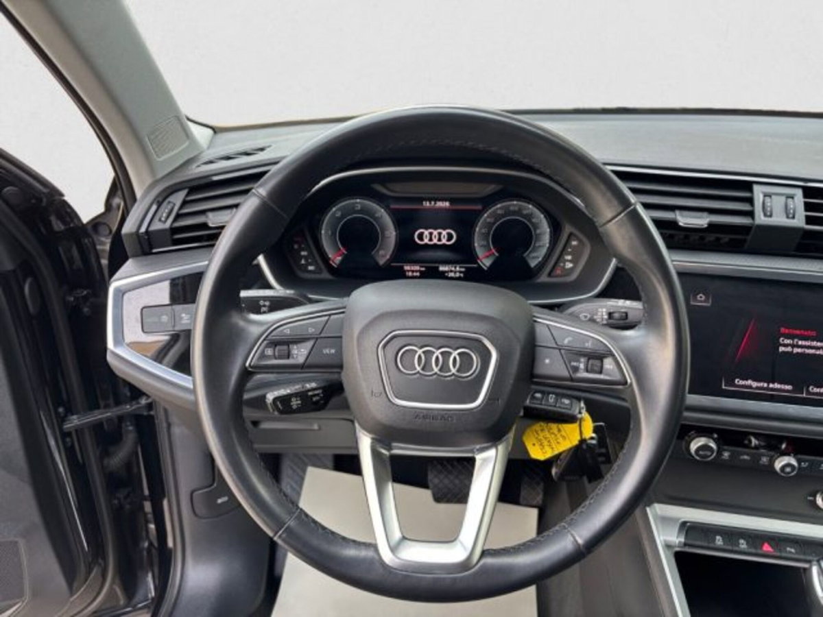 Audi Q3 Sportback 35 TDI quattro S tronic S line edition (13)