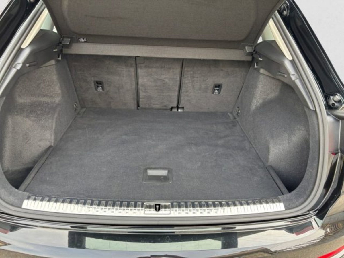 Audi Q3 Sportback 35 TDI quattro S tronic S line edition (9)