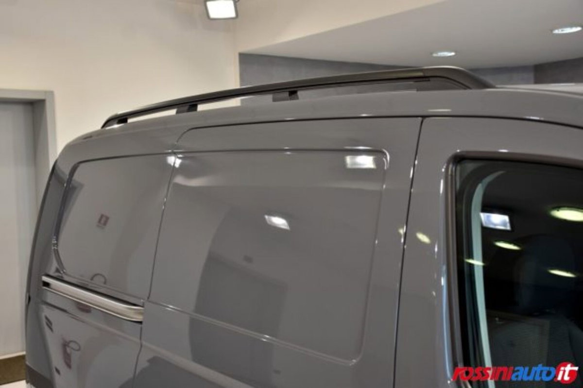 Volkswagen Veicoli Commerciali Caddy 2.0 TDI 122 CV 4MOTION Kombi Business Maxi N1 (19)