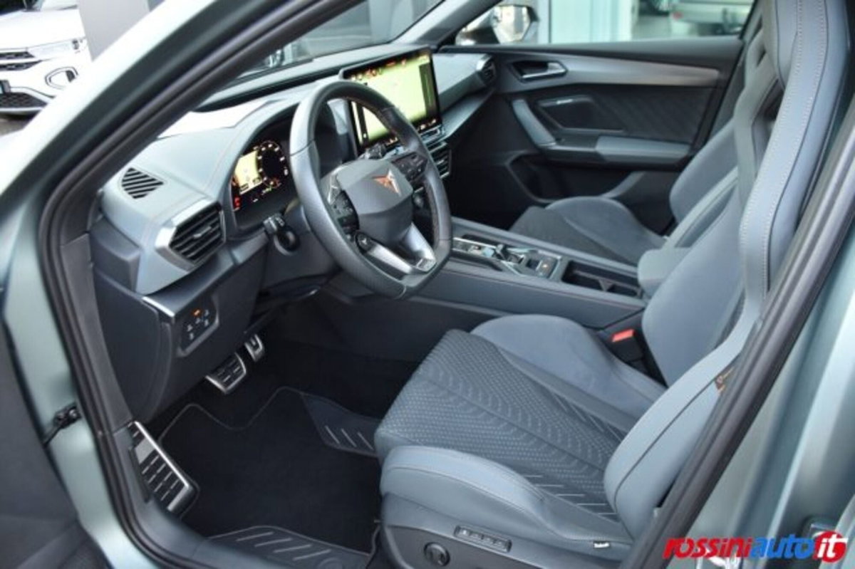 Cupra Leon Leon 2.0 tsi VZ 300cv dsg (11)