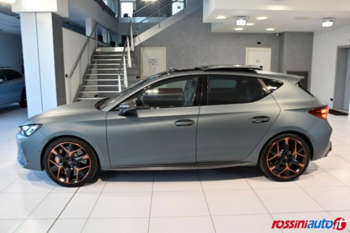 Cupra Leon Leon 2.0 tsi VZ 300cv dsg (2)