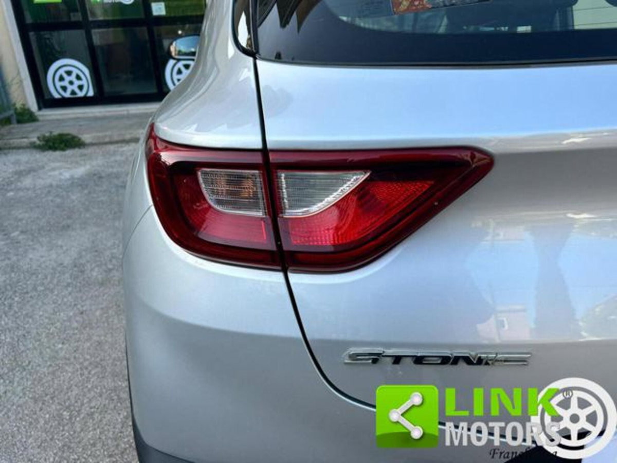 Kia Stonic 1.0 T-GDi 120 CV Style (12)