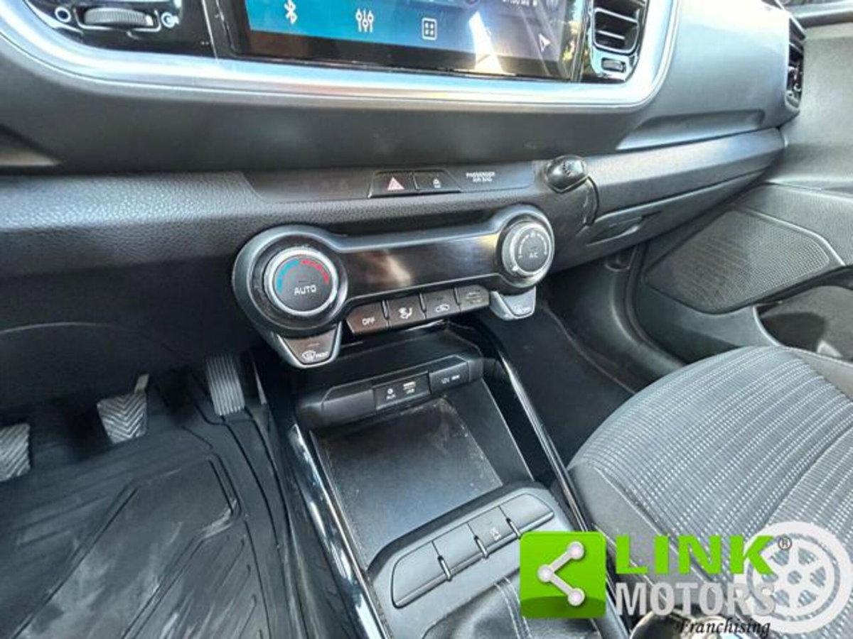 Kia Stonic 1.0 T-GDi 120 CV Style (14)