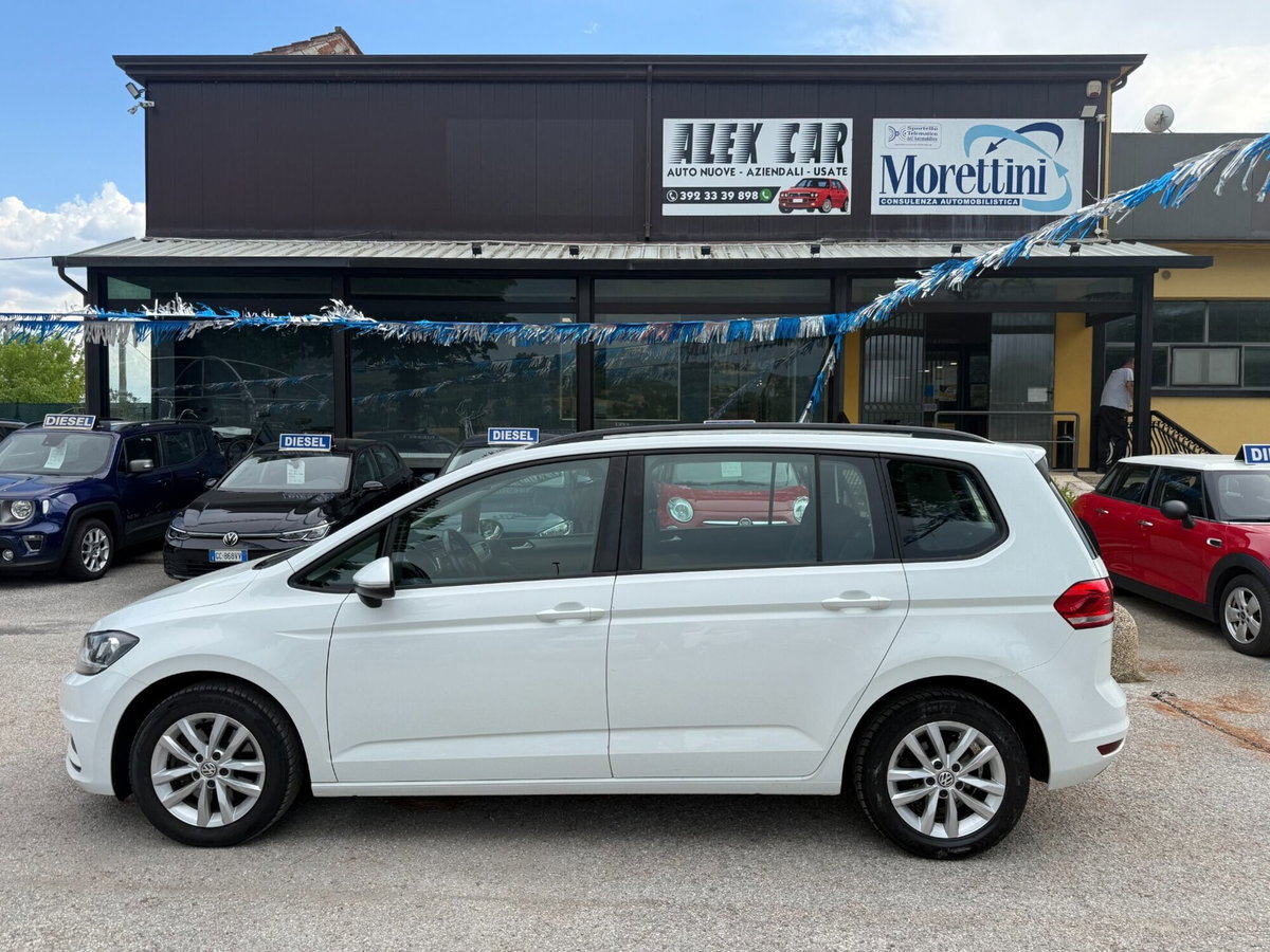 Volkswagen Touran 1.6 TDI 115 CV SCR Executive BlueMotion Technology (8)