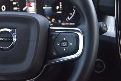 Volvo XC40 T4 Recharge Plug-in Hybrid R-design (18)