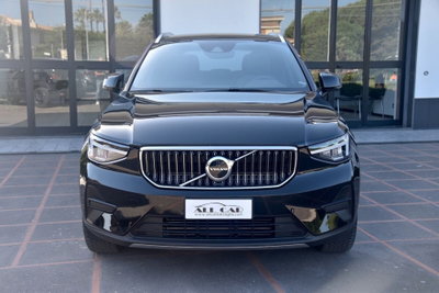 Volvo XC40 T4 Recharge Plug-in Hybrid R-design (2)