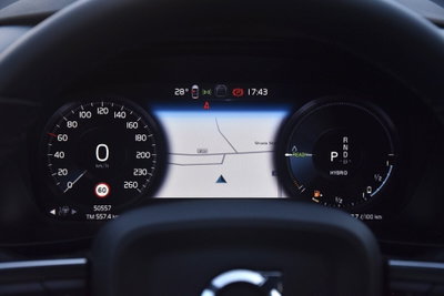 Volvo XC40 T4 Recharge Plug-in Hybrid R-design (20)