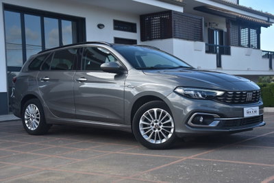 Fiat Tipo Station Wagon Tipo SW 1.6 mjt Garmin s&s 130cv usata