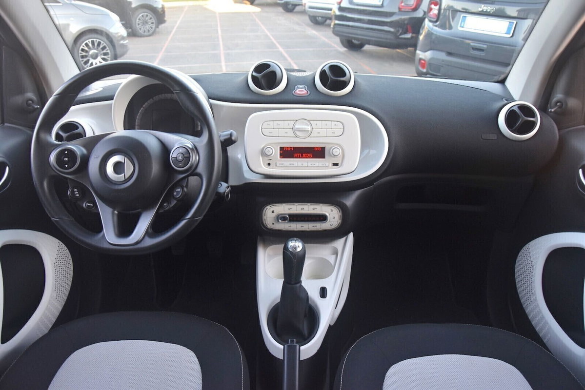 smart Fortwo 70 1.0 Passion (9)