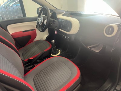 Renault Twingo 1.0 SCe Live (12)