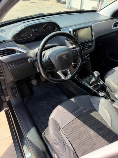 Peugeot 2008 100 Allure (13)