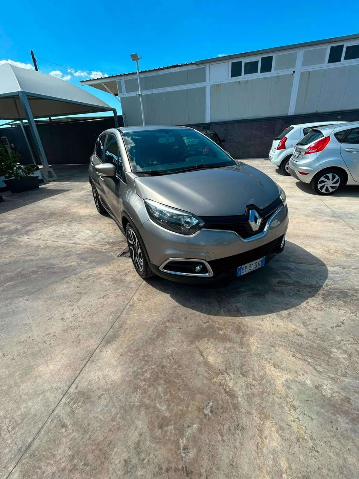 Renault Captur 1.5 dCi 8V 90 CV Start&Stop Energy R-Link (2)