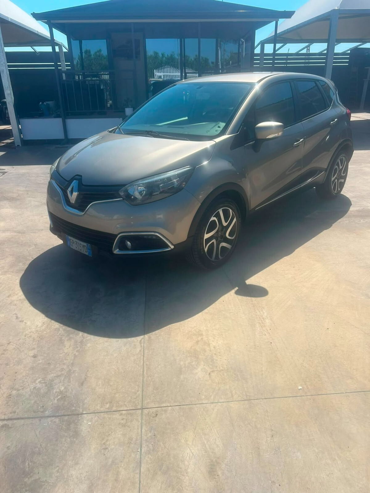 Renault Captur 1.5 dCi 8V 90 CV Start&Stop Energy R-Link (4)