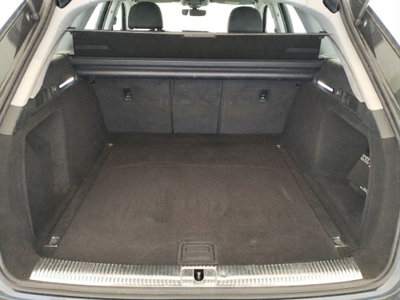Audi A4 35 TDI/163 CV S tronic Business (9)