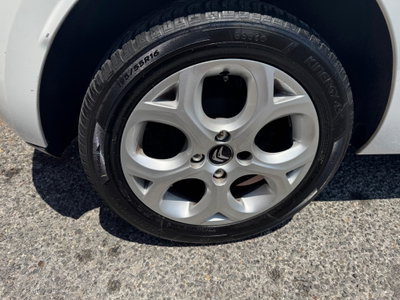 Citroen C3 1.1 airdream Exclusive (14)