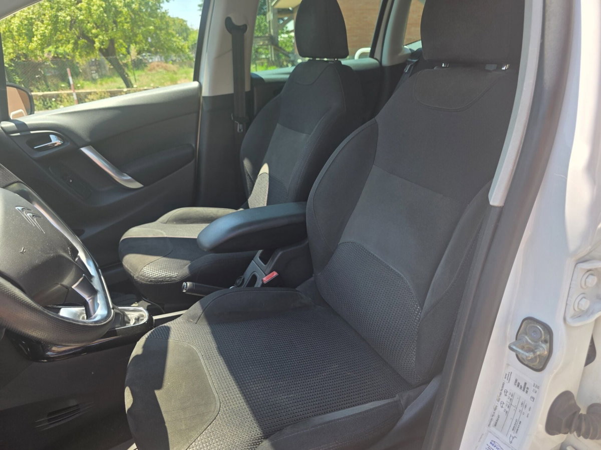 Citroen C3 1.1 airdream Exclusive (5)