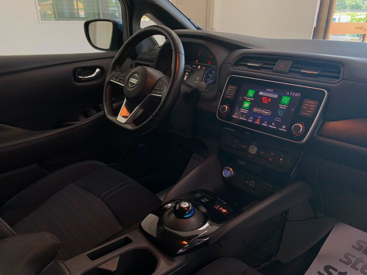Nissan Leaf Acenta 40 kWh (16)