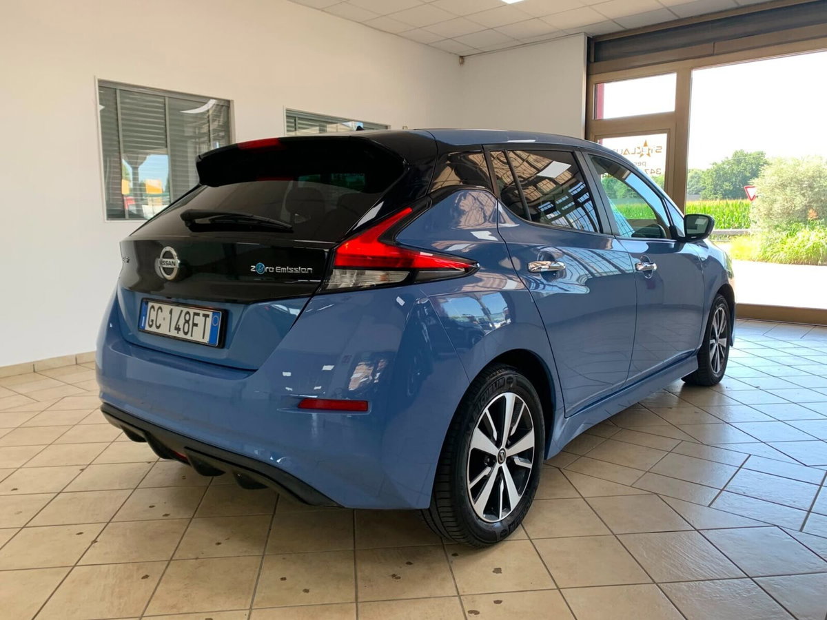 Nissan Leaf Acenta 40 kWh (5)