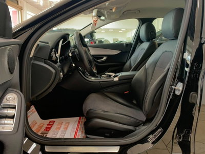 Mercedes-Benz Classe C 180 d Auto Premium (10)