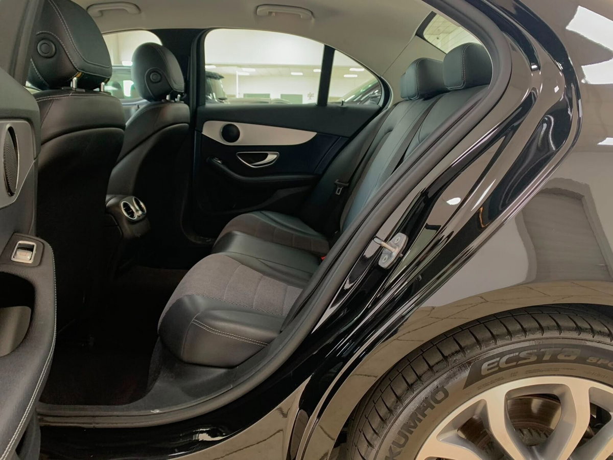 Mercedes-Benz Classe C 180 d Auto Premium (12)