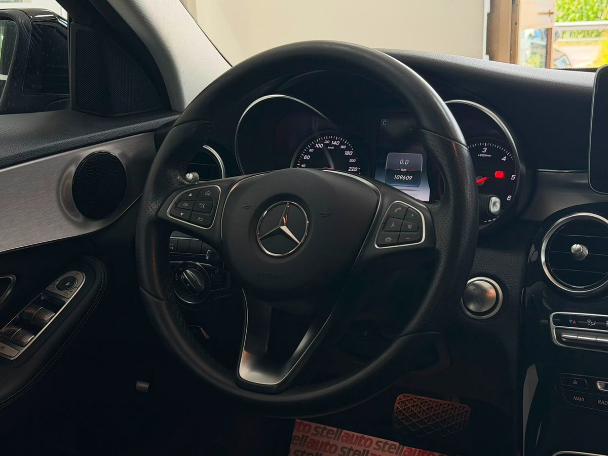 Mercedes-Benz Classe C 180 d Auto Premium (17)