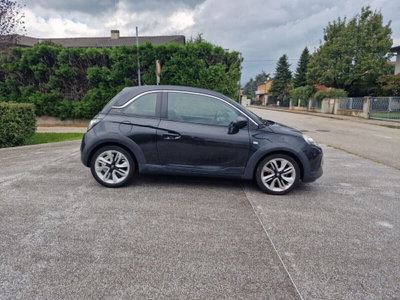 Opel Adam Rocks 1.2 70 CV Air (3)