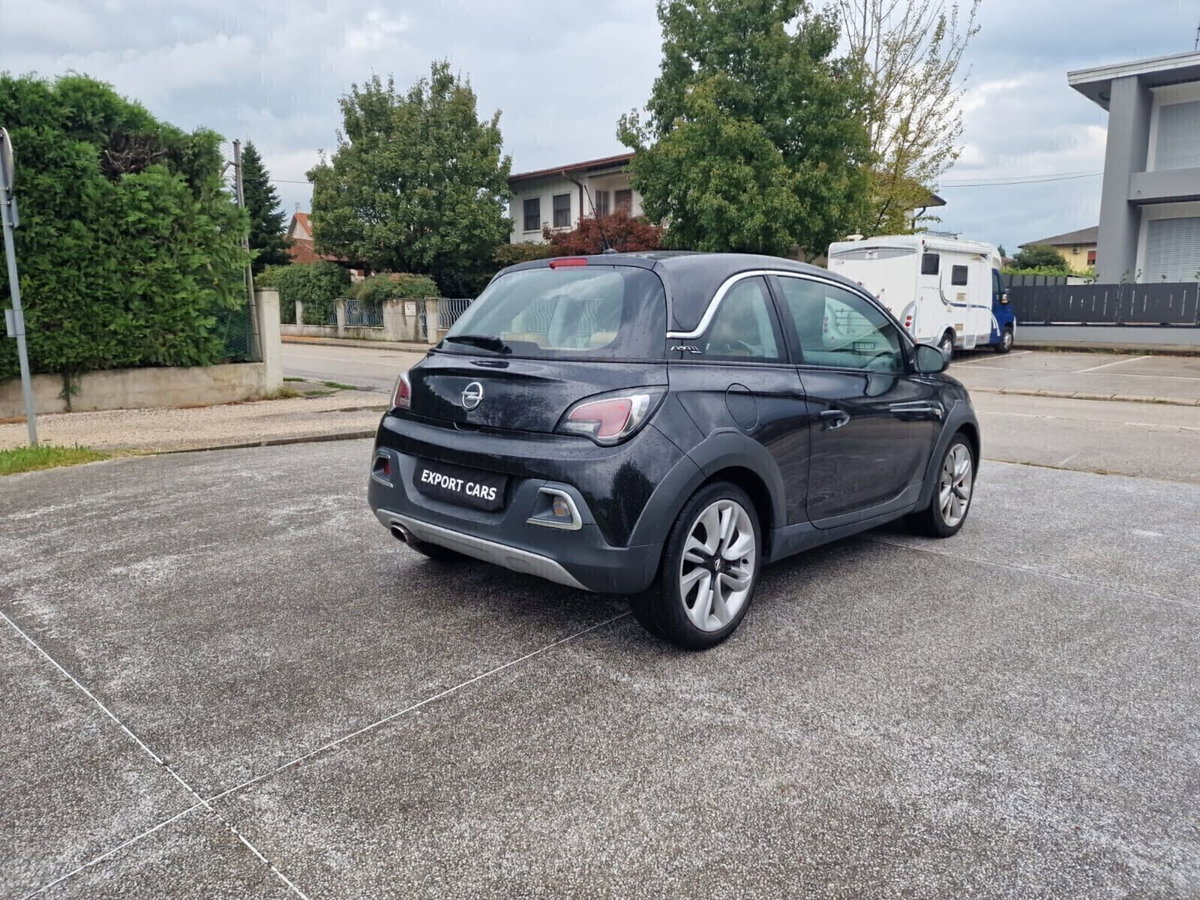 Opel Adam Rocks 1.2 70 CV Air (5)