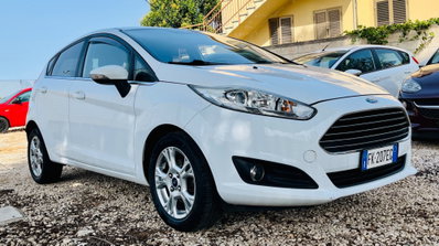 Ford Fiesta 1.4 5p. Bz.- GPL Titanium (3)