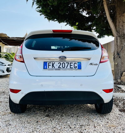 Ford Fiesta 1.4 5p. Bz.- GPL Titanium (5)