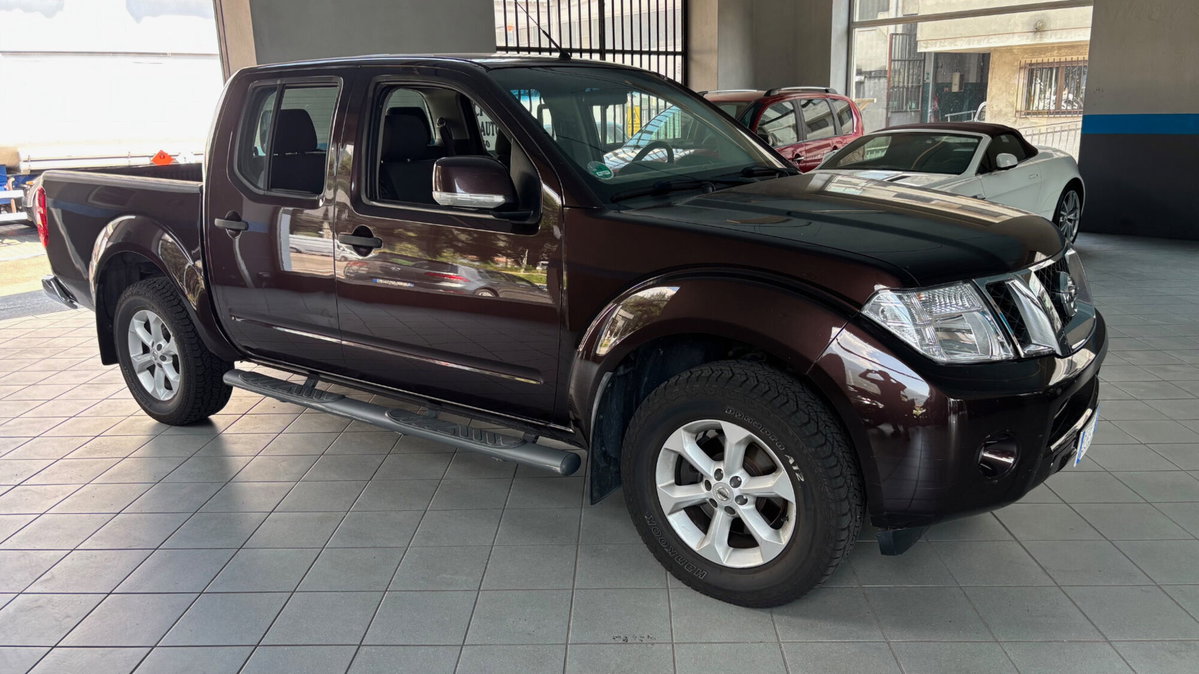 Nissan Navara 2.5 dCi 190CV 4 porte Double Cab XE (2)