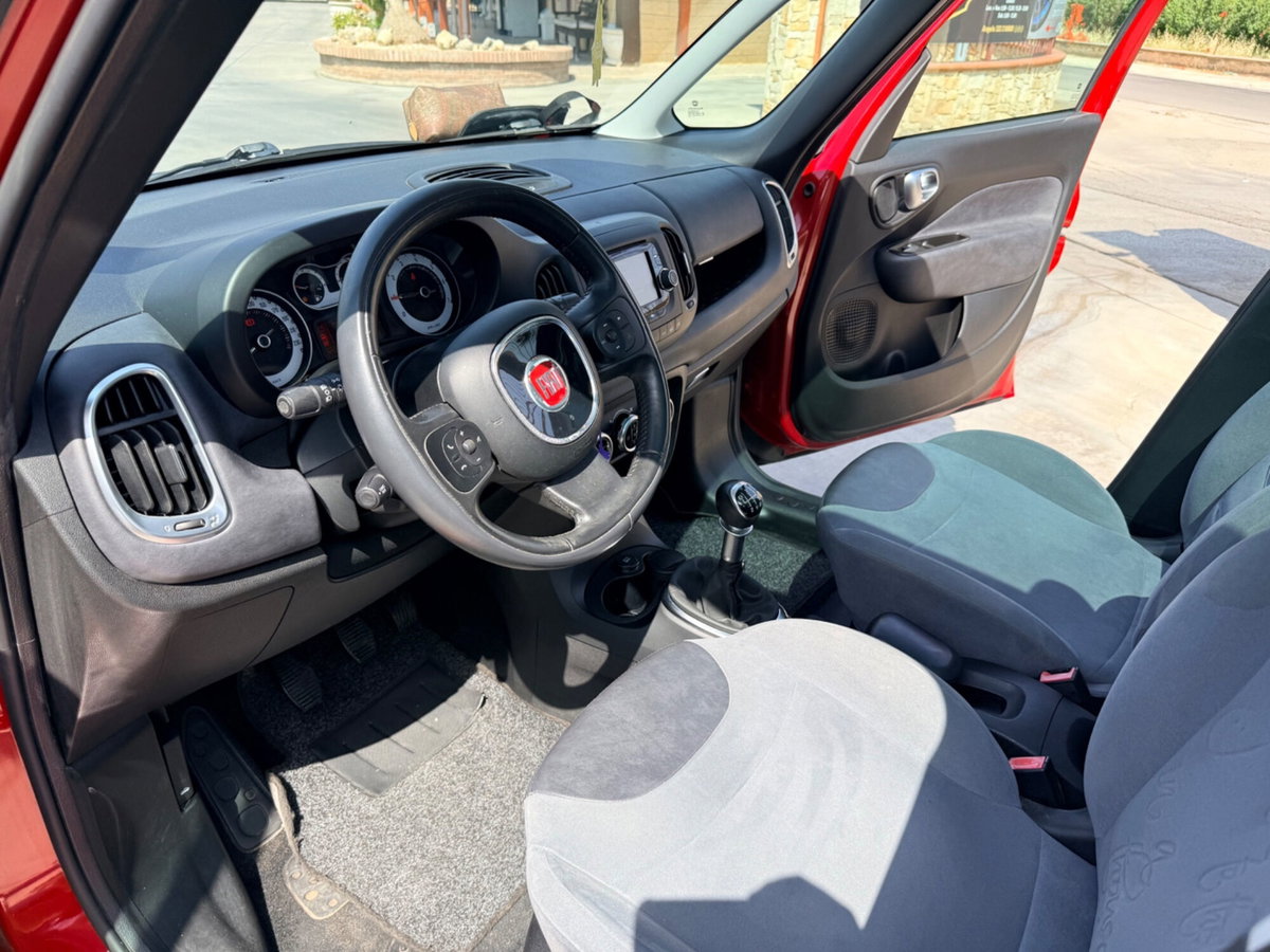 Fiat 500L 1.6 Multijet 105 CV Lounge (18)