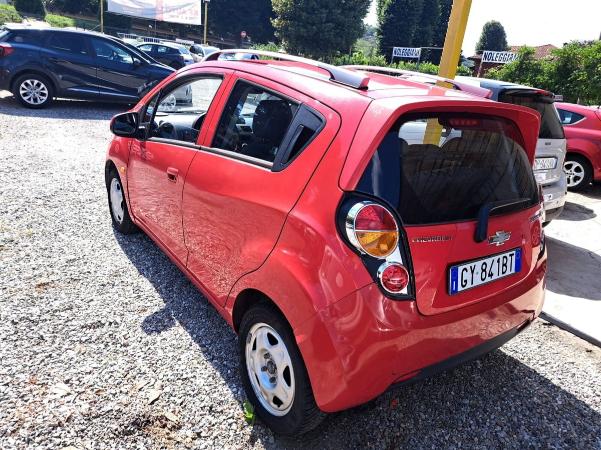 Chevrolet Spark 1.0 LS (14)