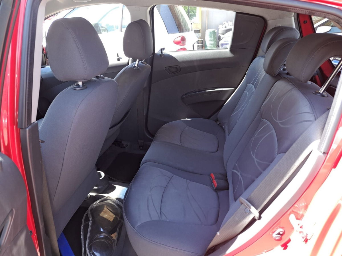 Chevrolet Spark 1.0 LS (18)