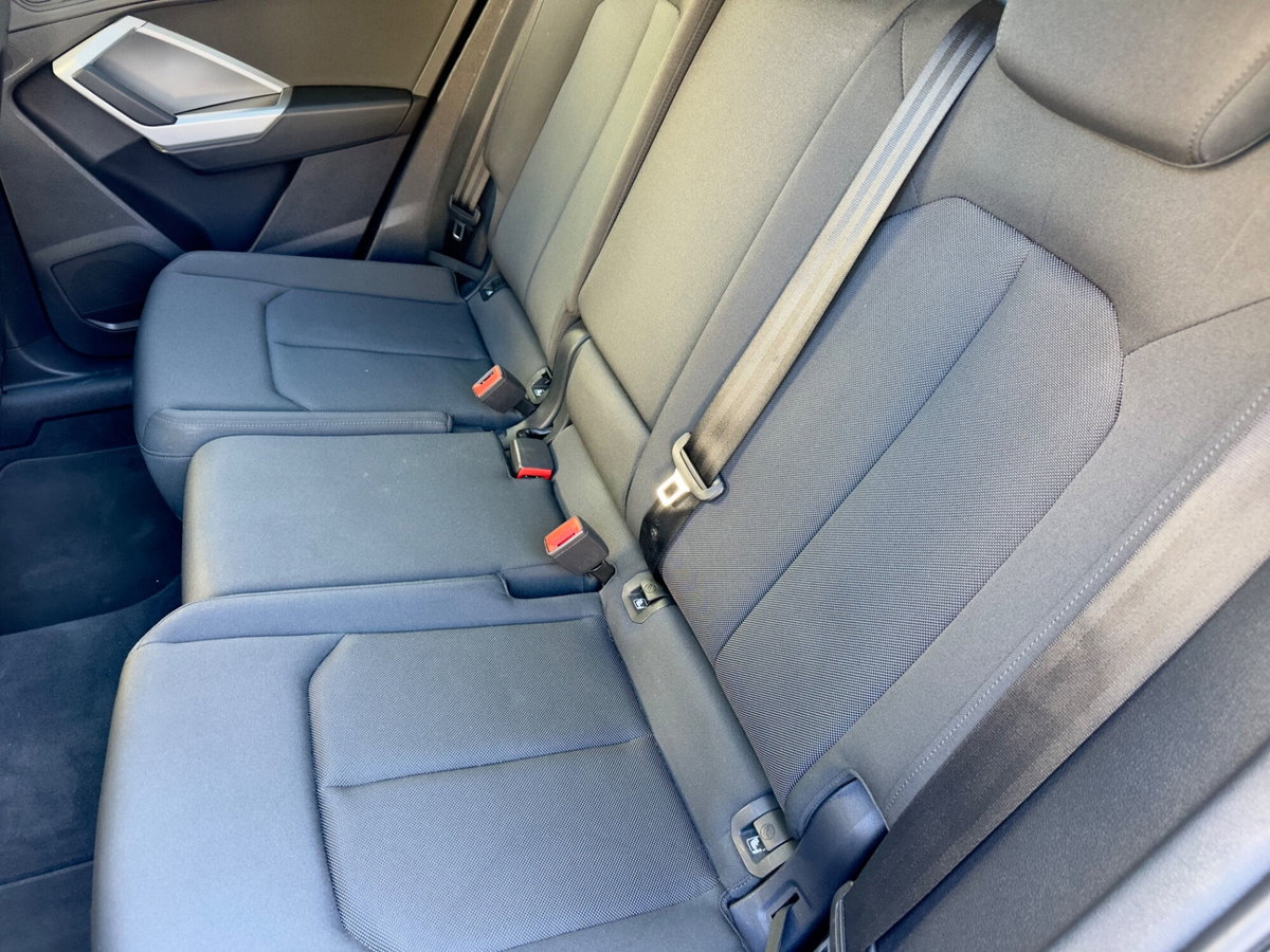 Audi Q3 35 TDI quattro S tronic Business Advanced (10)