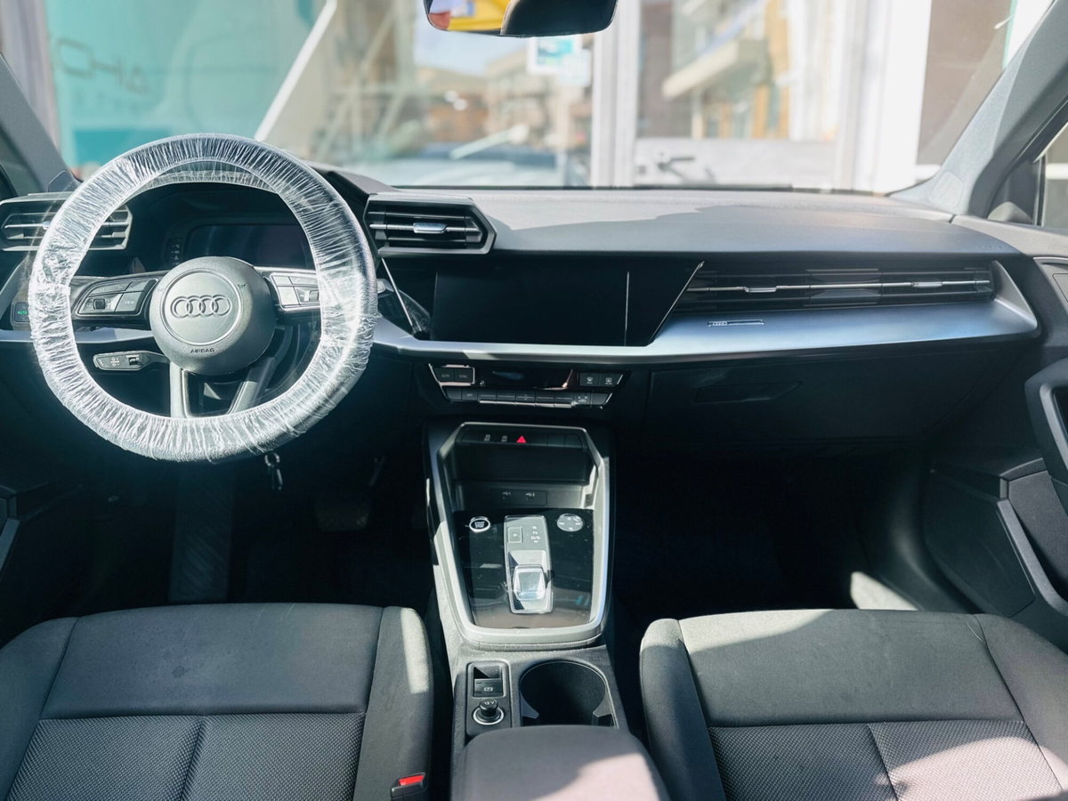 Audi A3 Sportback 35 TDI S tronic Business Advanced (9)
