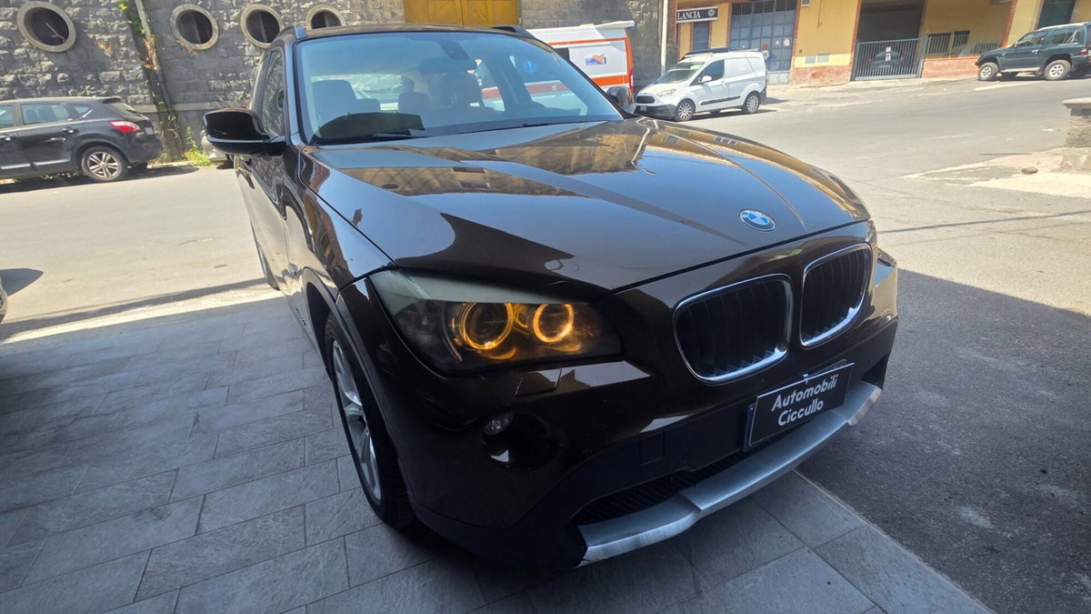 BMW X1 xDrive20d Futura (2)