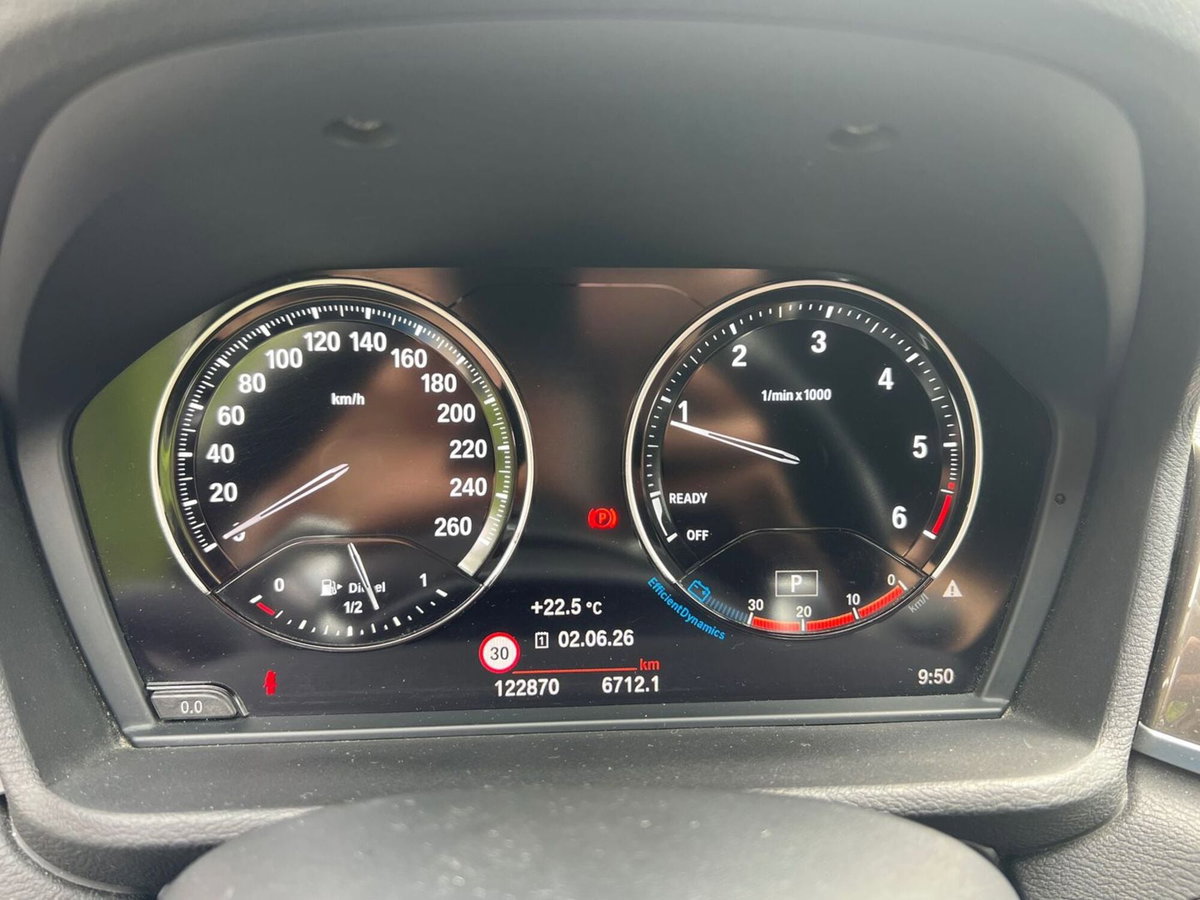 BMW X1 sDrive 18d xLine (10)