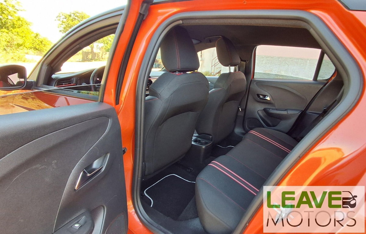 Opel Corsa 1.2 100 CV Design & Tech (16)