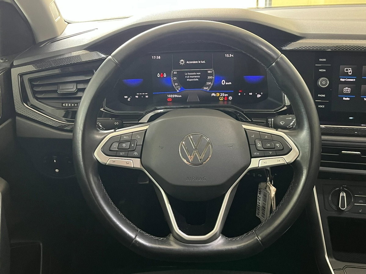 Volkswagen Taigo 1.0 TSI 110 CV DSG Life (9)
