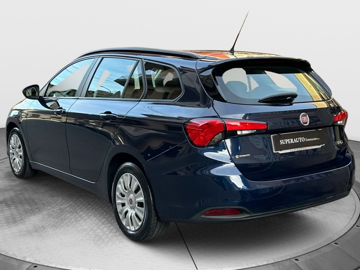 Fiat Tipo Station Wagon Tipo 1.3 Mjt S&S SW Lounge (4)