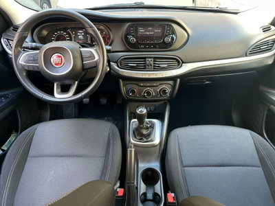 Fiat Tipo Station Wagon Tipo 1.3 Mjt S&S SW Lounge (5)